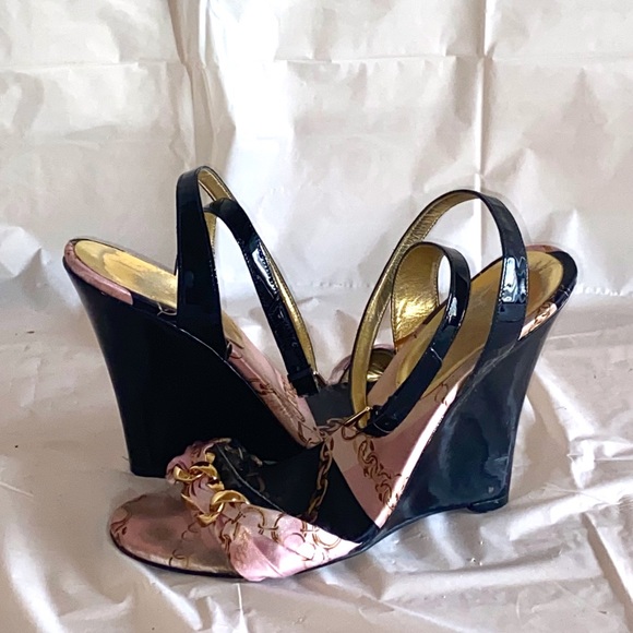 Women’s heels good condition - Picture 2 of 2